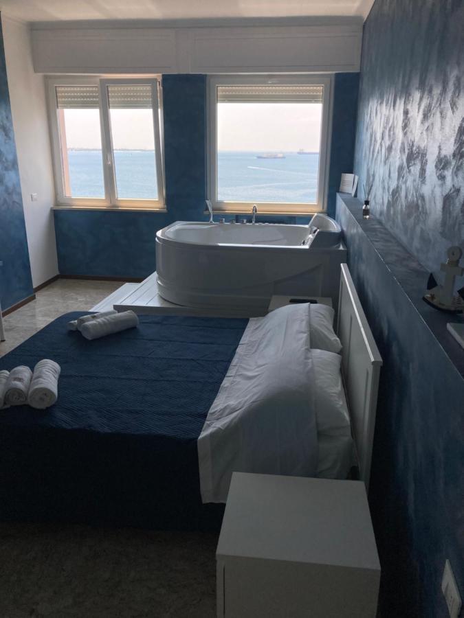 Suite Al Mare Taranto Exteriör bild