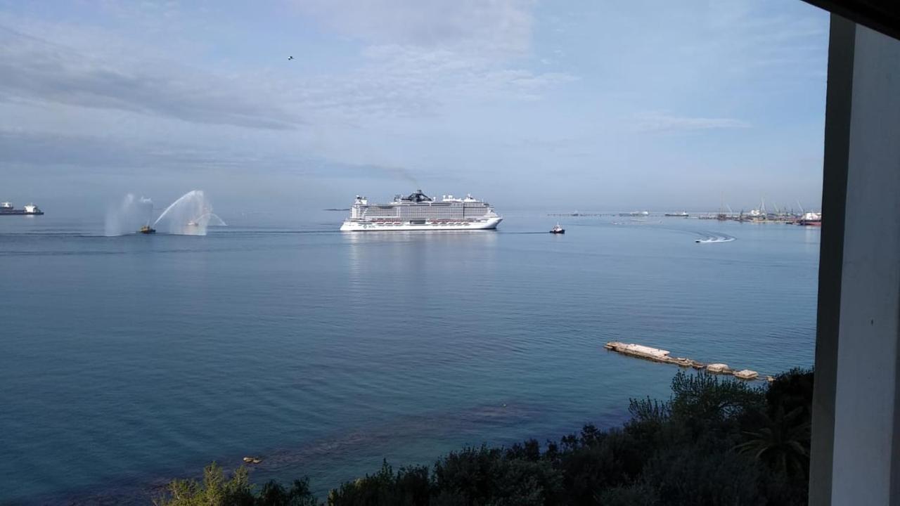 Suite Al Mare Taranto Exteriör bild