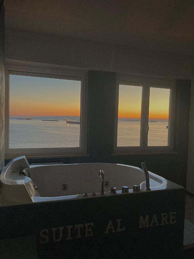 Suite Al Mare Taranto Exteriör bild